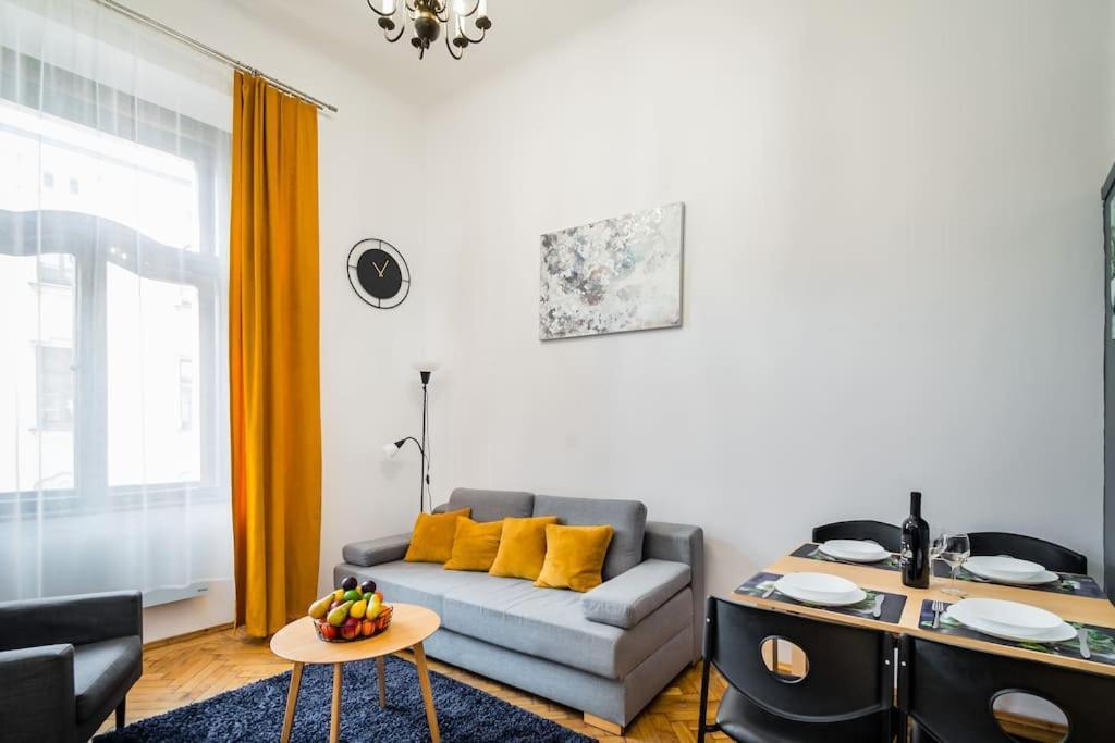 Royal City Apartment 40 M2 Cracovia Exterior foto