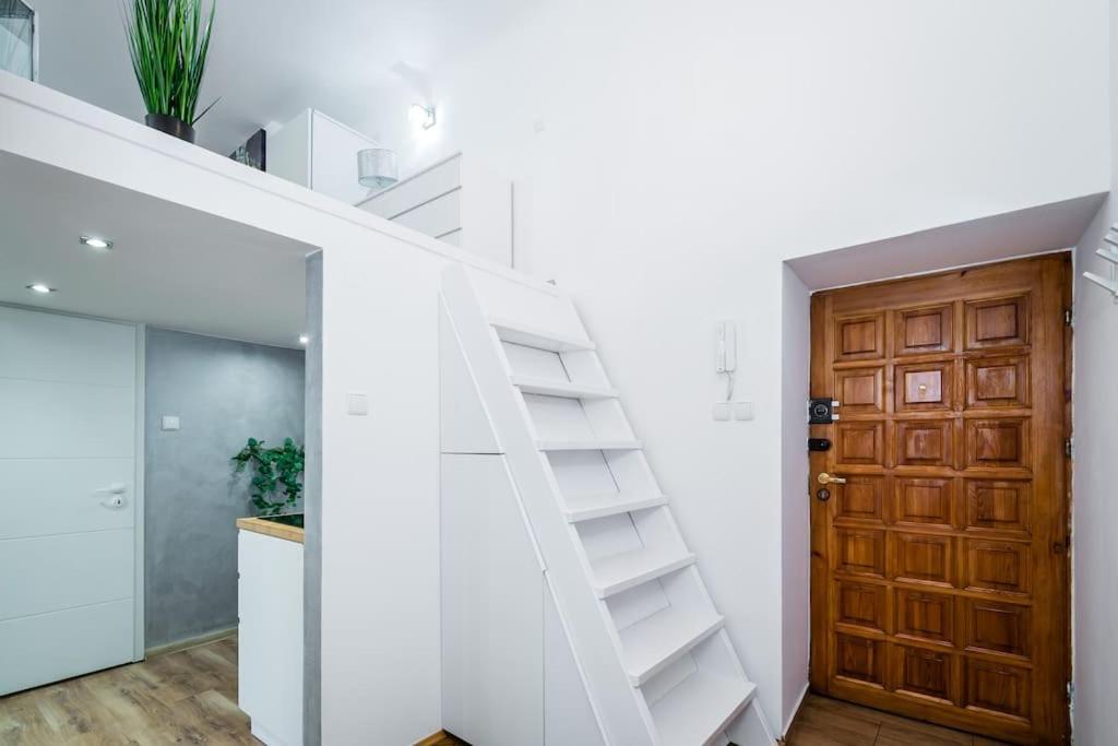 Royal City Apartment 40 M2 Cracovia Exterior foto