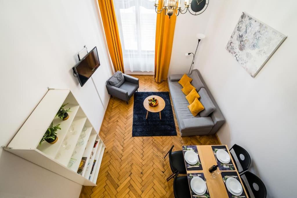 Royal City Apartment 40 M2 Cracovia Exterior foto